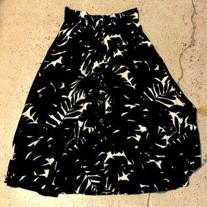 Ann Taylor Midi Skirt, 6, tie waist, button front